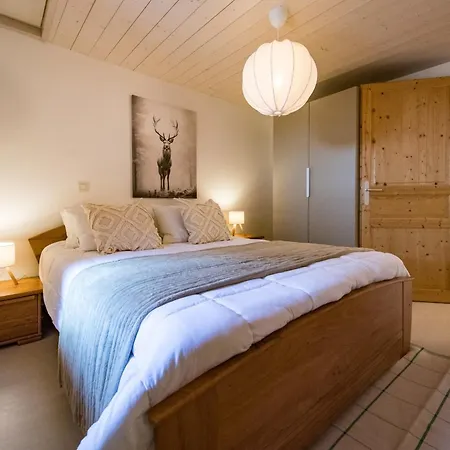 Renovated Triplex House 8 Guests *